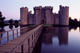 River Gate.jpg (29424 bytes)